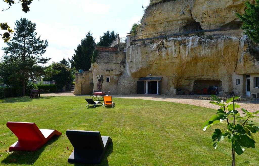 Gites Troglodytes Du Chateau De L'Etoile Vernou-sur-Brenne Habitación foto