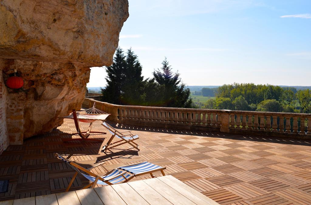 Gites Troglodytes Du Chateau De L'Etoile Vernou-sur-Brenne Exterior foto